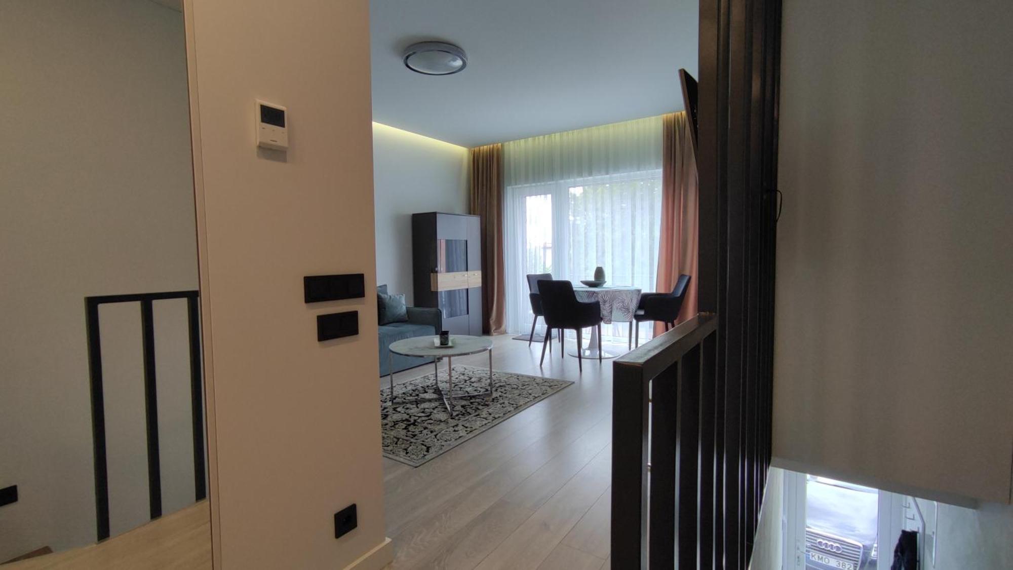 קובנה New J&R Apartment Near Girstutis, Free Private Parking & Self Check-In מראה חיצוני תמונה
